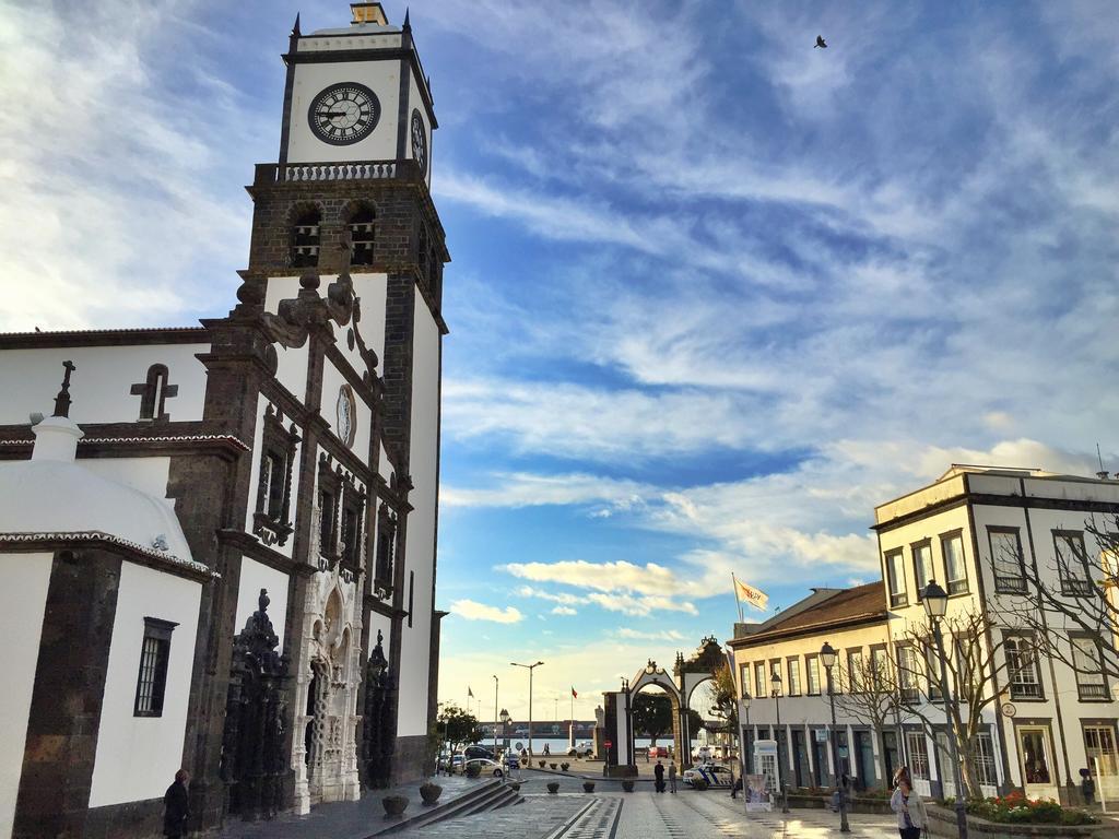 Comercial Boutique Guest House Ponta Delgada  Exterior photo