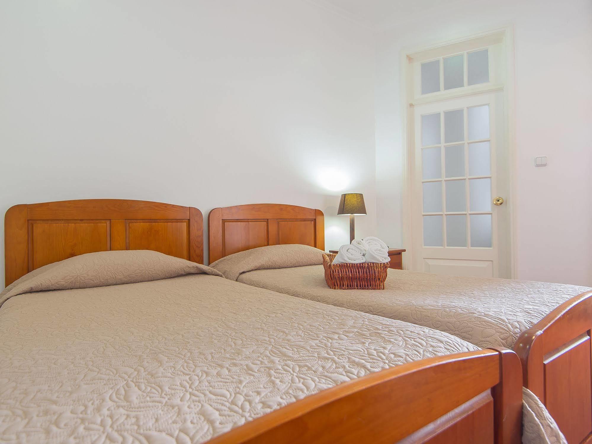 Comercial Boutique Guest House Ponta Delgada  Exterior photo